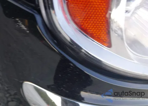 2013 Chrysler 300 Motown from USA, damaged, VIN 2C3CCAAG1DH589989